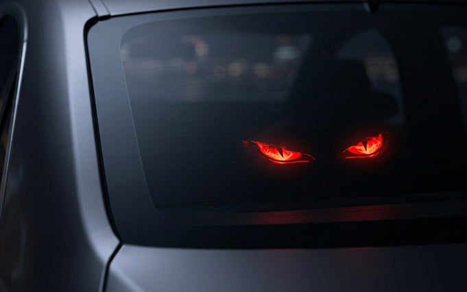 SilkEase™ Aurinkokäyttöinen LED-Varoitusvalo Autoon