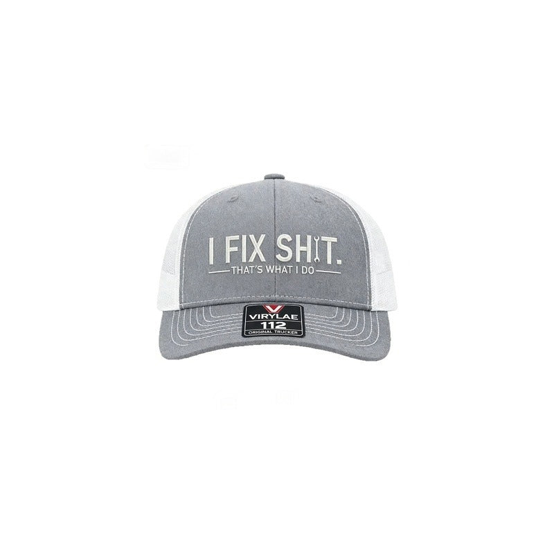 "I Fix Shit" -trucker-lippis – perinteinen rekkakuskin tyyli
