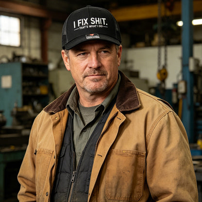 "I Fix Shit" -trucker-lippis – perinteinen rekkakuskin tyyli