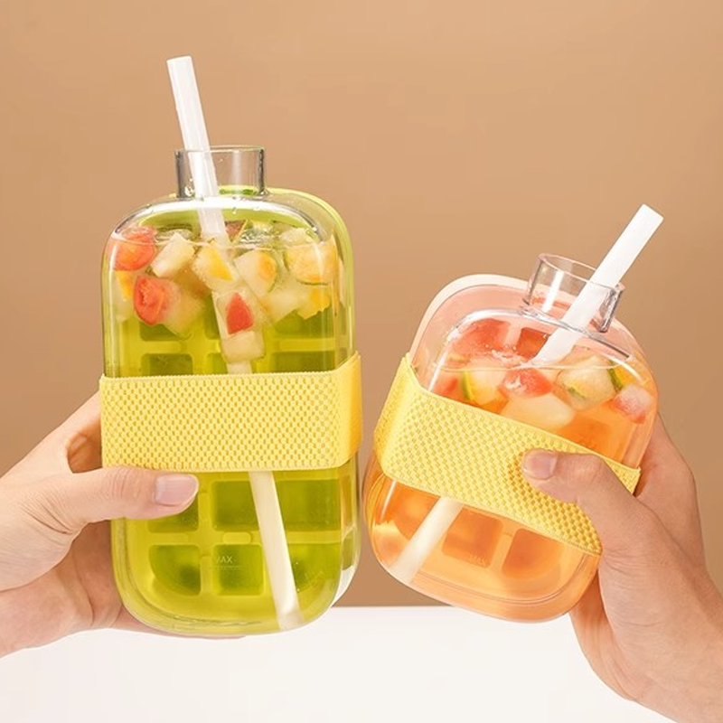 2-in-1 kannettava jääpalamuotti ja pullo